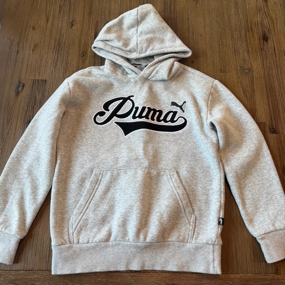 Puma Kids Light Grey Hoodie with Textured Logo size L (10/12)
